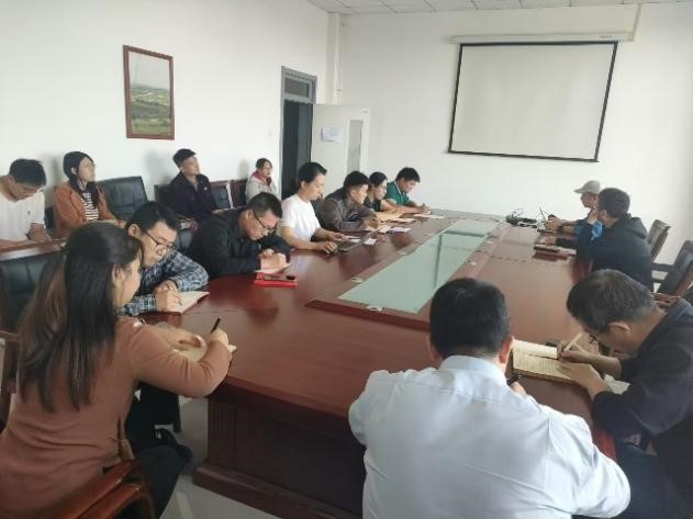 濕地環(huán)境第二黨支部與濕地環(huán)境第三黨支部開展聯(lián)學共建暨弘揚科學家精神主題黨日活動